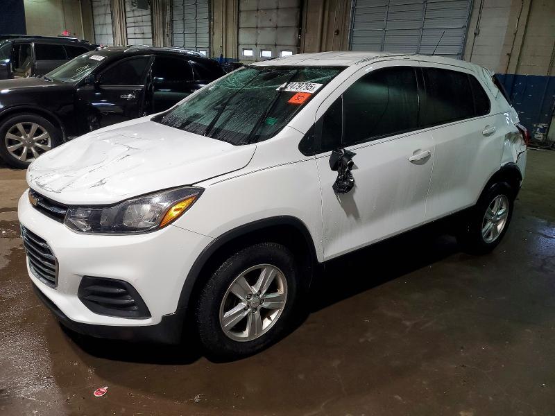 2018 CHEVROLET TRAX LS — VIN KL7CJNSB2JB598813