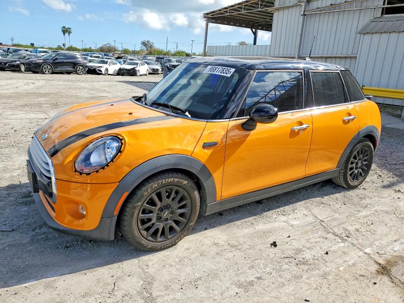 2015 MINI COOPER — VIN WMWXS5C52FT828214