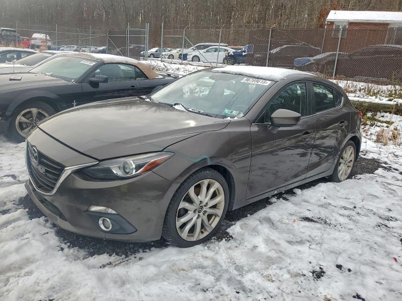 2015 MAZDA 3 — VIN JM1BM1M31F1226428