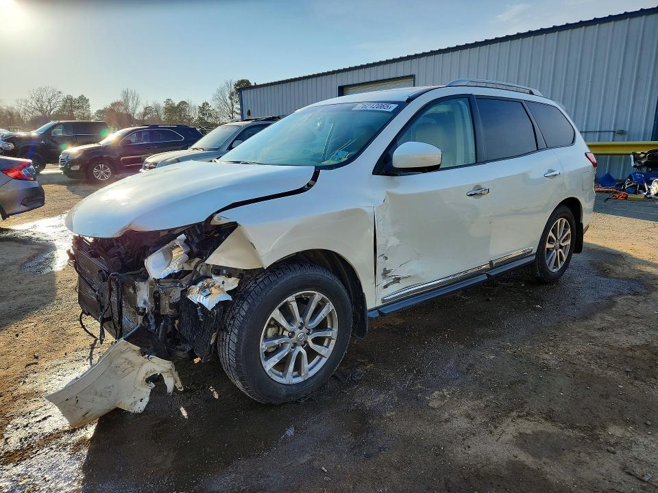 2015 NISSAN PATHFINDER — VIN 5N1AR2MN1FC618605