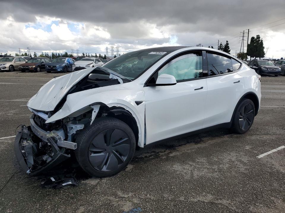 2026 TESLA MODEL Y — VIN 7SAYGDEDXTF452984