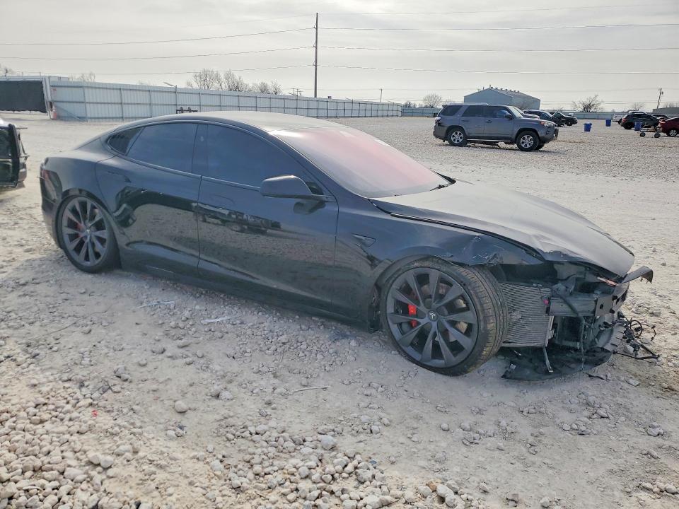 5YJSA1E40MF423790