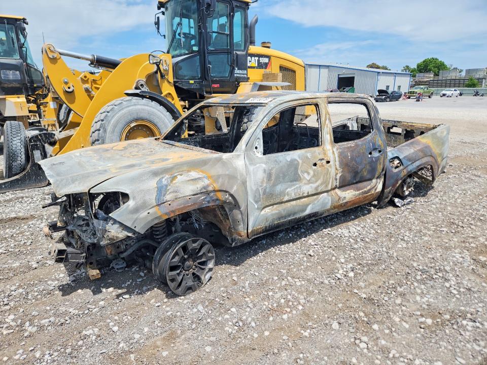 2019 TOYOTA TACOMA — VIN 5TFCZ5AN8KX168439