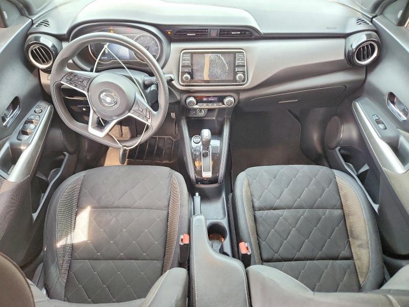 3N1CP5CU8KL559566