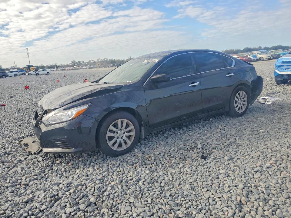 2017 NISSAN ALTIMA — VIN 1N4AL3AP9HC150830