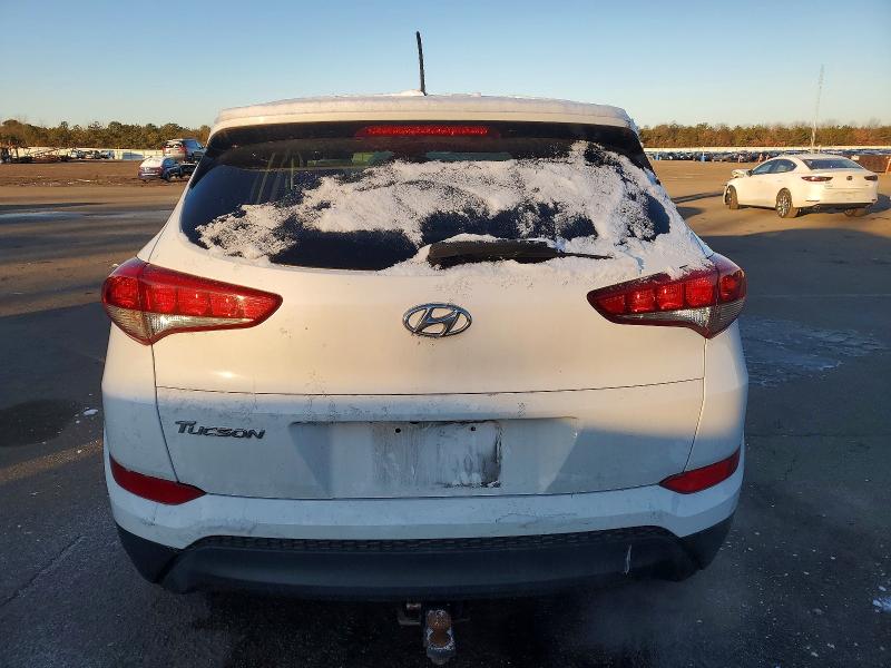 KM8J23A40GU135320