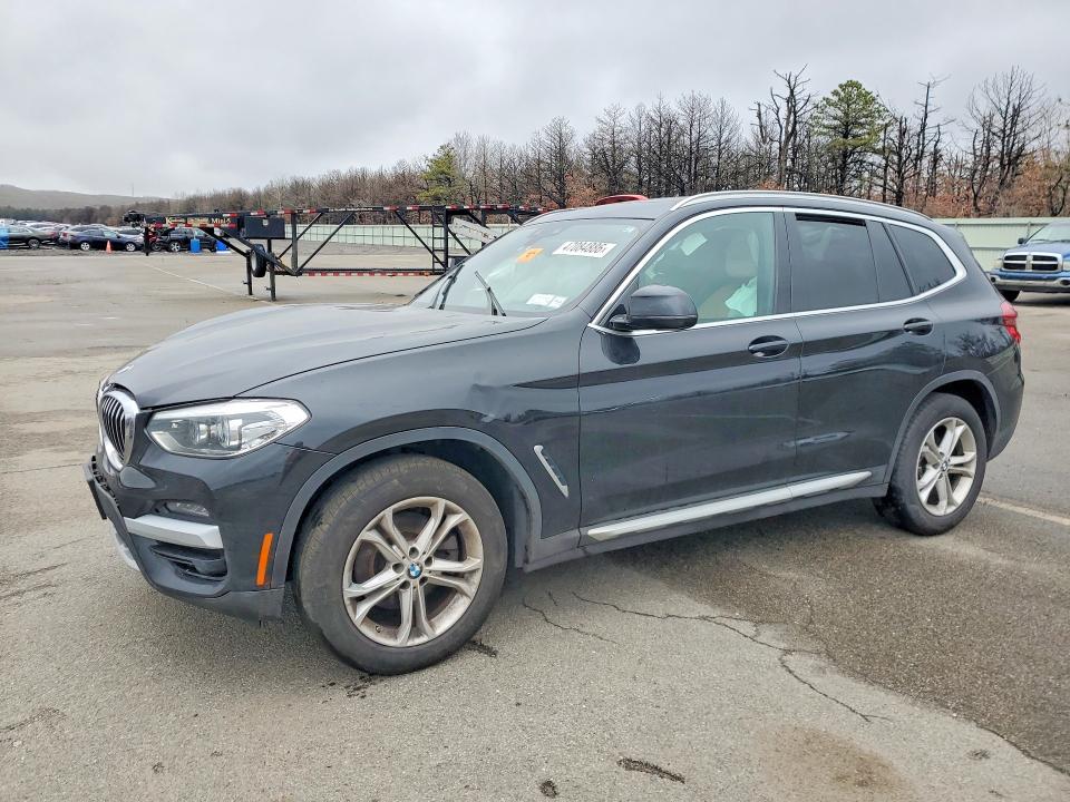 2021 BMW X3 — VIN 5UXTY5C03M9E39730