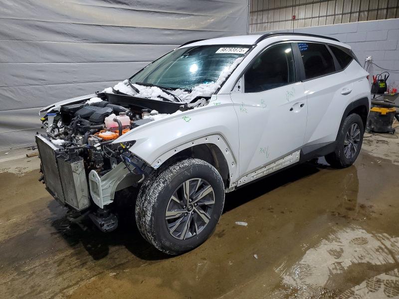 KM8JBCA14NU083595