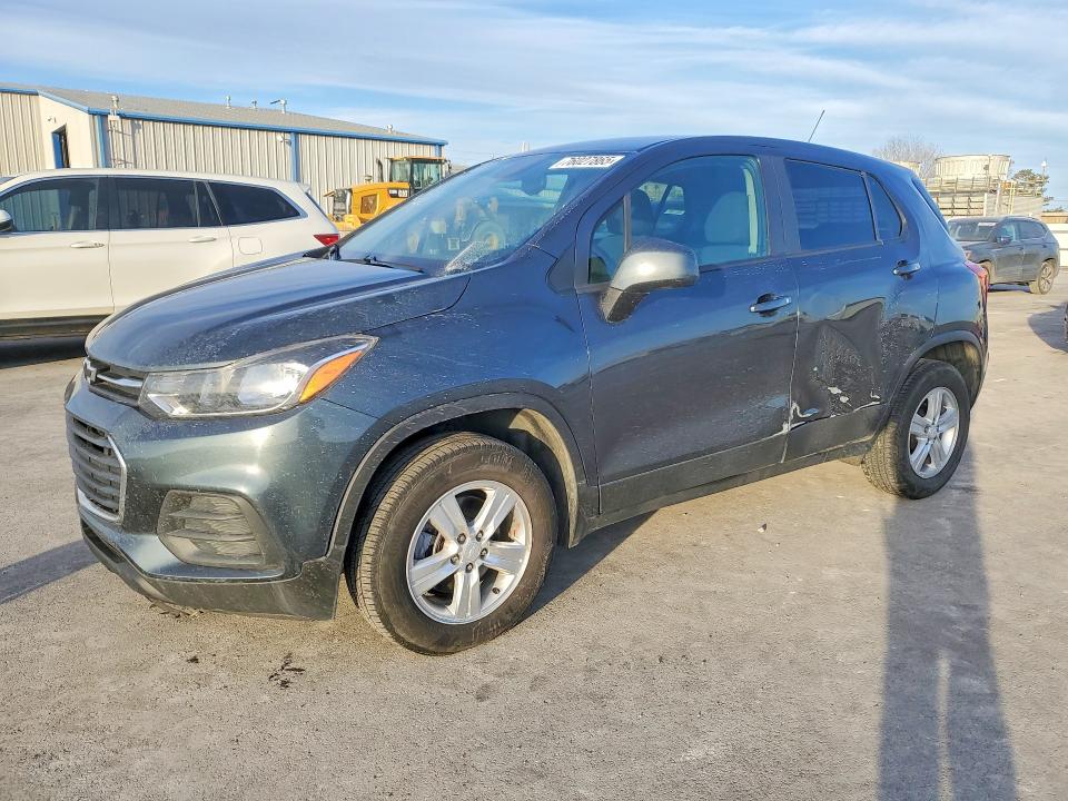 2022 CHEVROLET TRAX LS — VIN KL7CJNSM0NB515564