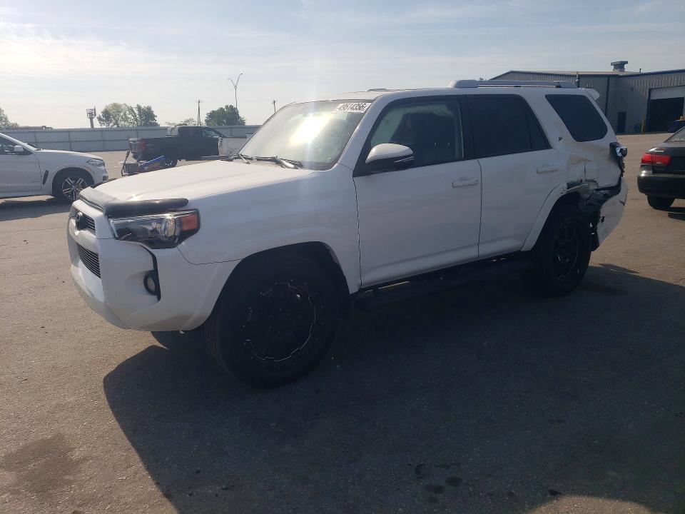 2017 TOYOTA 4RUNNER — VIN JTEZU5JR2H5157657
