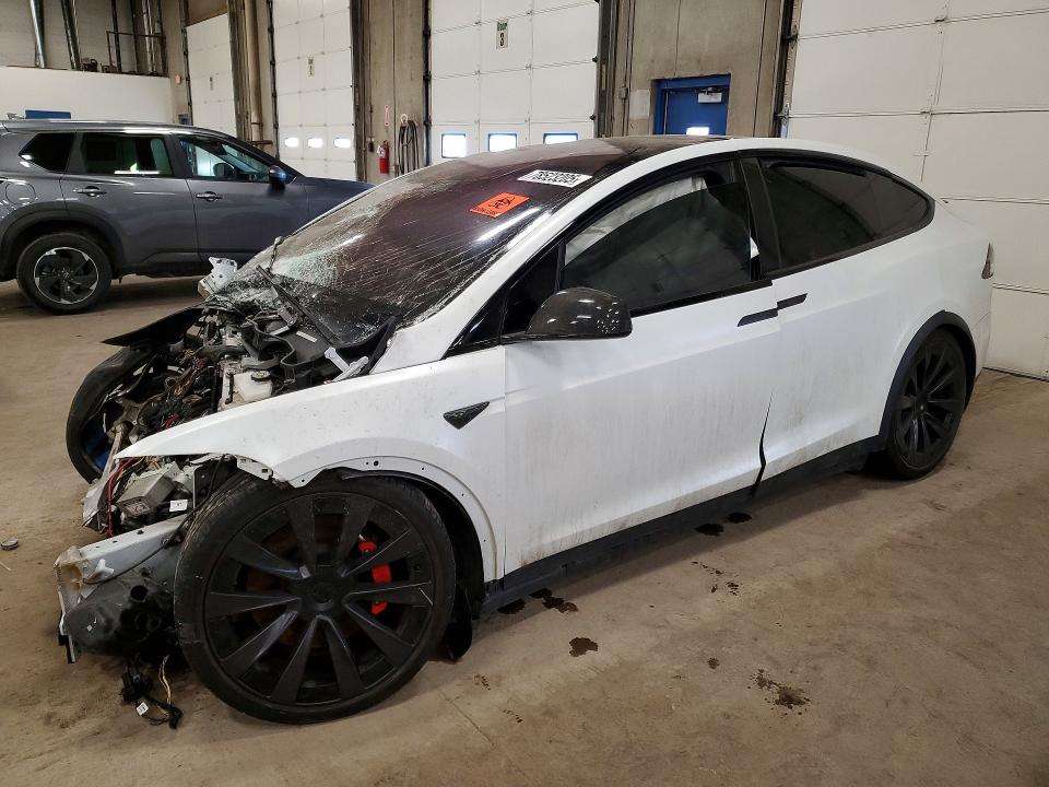 2022 TESLA MODEL X — VIN 7SAXCBE50NF329315