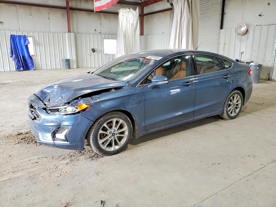 2019 FORD FUSION — VIN 3FA6P0SU5KR144027
