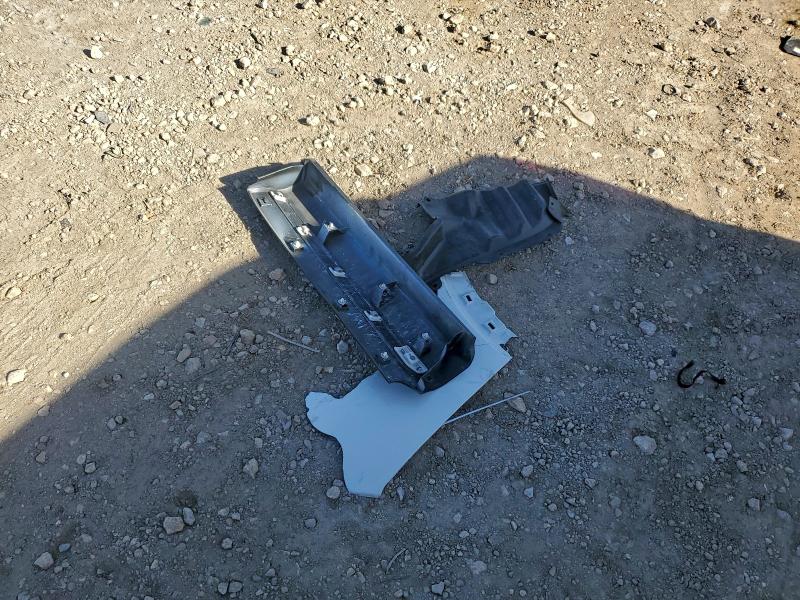 JA4AT5AA5KZ047579