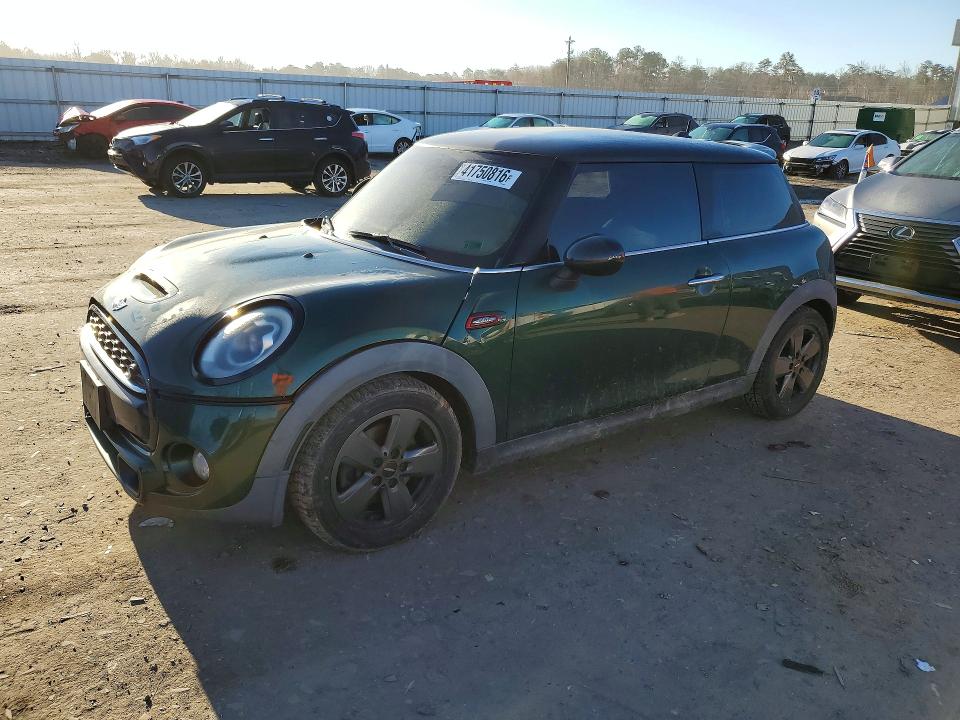 2015 MINI COOPER — VIN WMWXP7C58F2A60373