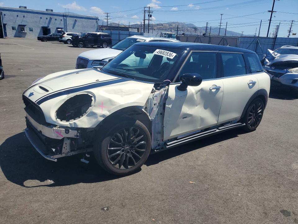 2020 MINI COOPER — VIN WMWLV7C04L2M19753