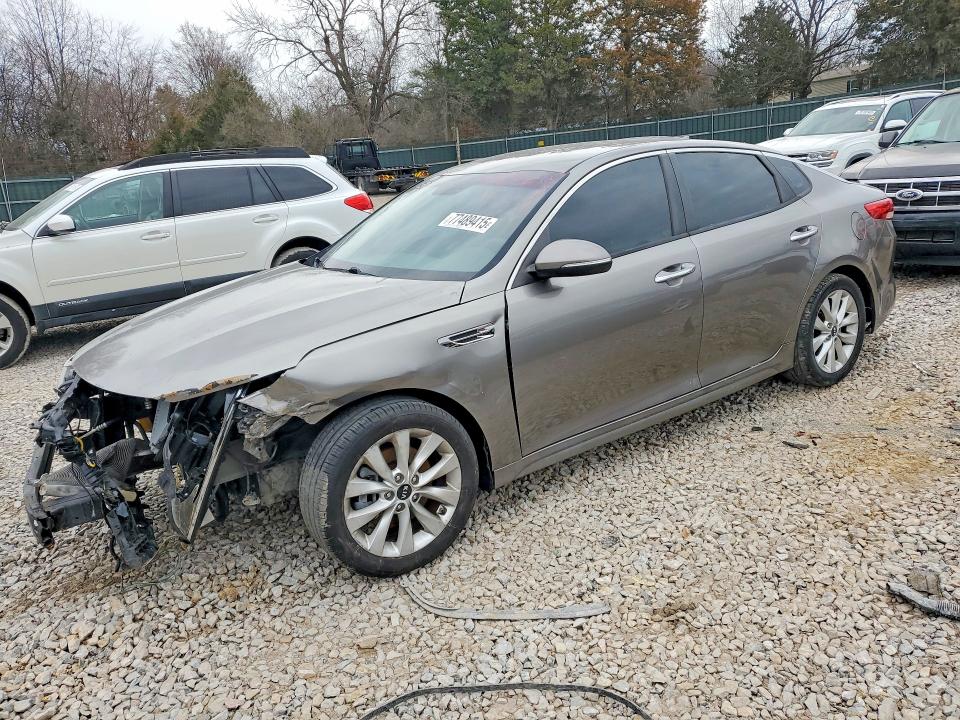 2016 KIA OPTIMA — VIN 5XXGT4L35GG020935