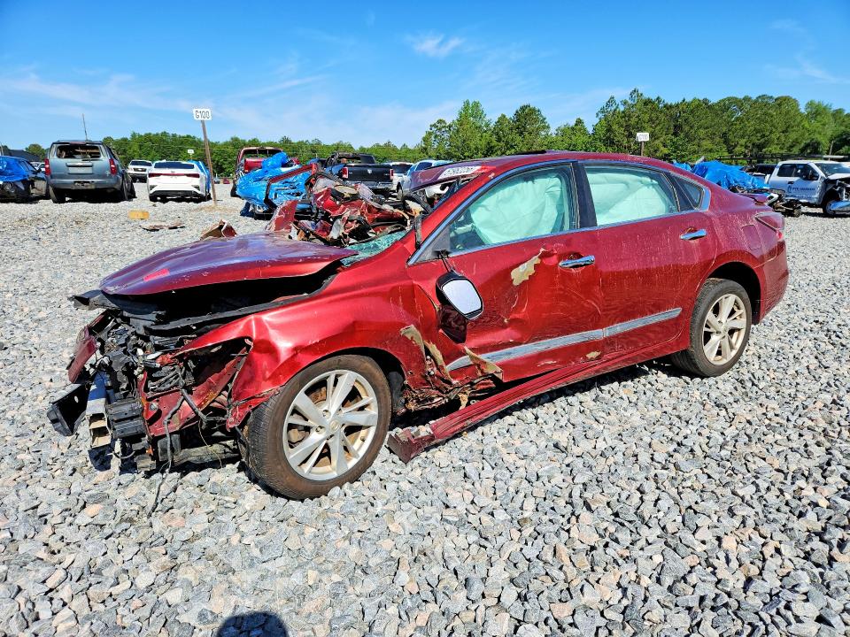 2015 NISSAN ALTIMA — VIN 1N4AL3AP2FC247607