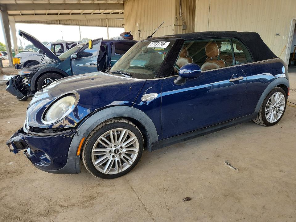 2016 MINI COOPER — VIN WMWWG9C5XG3C21941
