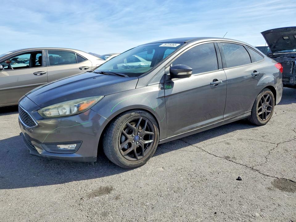 2016 FORD FOCUS — VIN 1FADP3F22GL325707