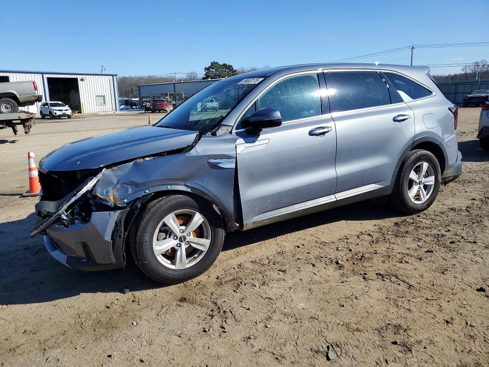 2025 KIA SORENTO LX — VIN 5XYRG4JC3SG365806