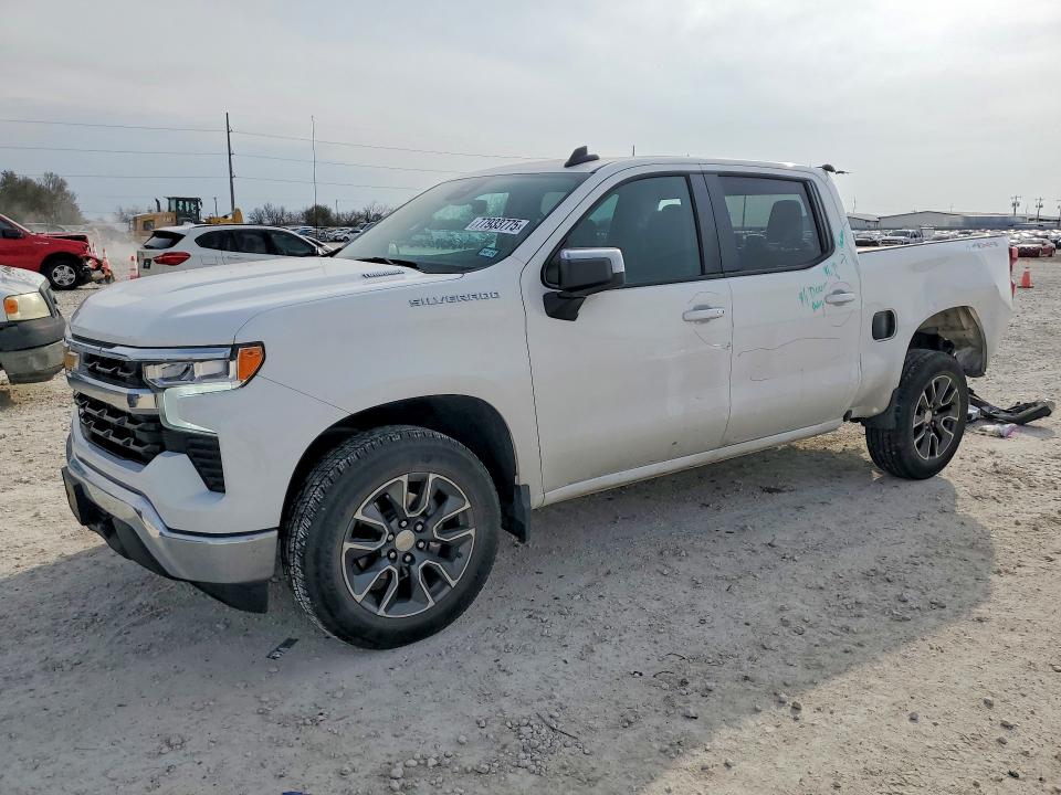 2024 CHEVROLET SILVERADO — VIN 1GCPDKEK8RZ335895
