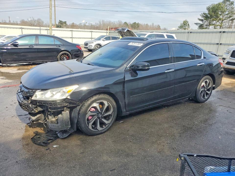 2016 HONDA ACCORD — VIN 1HGCR3F83GA034862