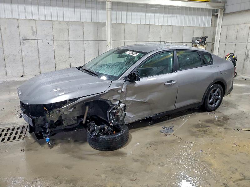 2025 KIA K4 LX — VIN 3KPFT4DE6SE118434