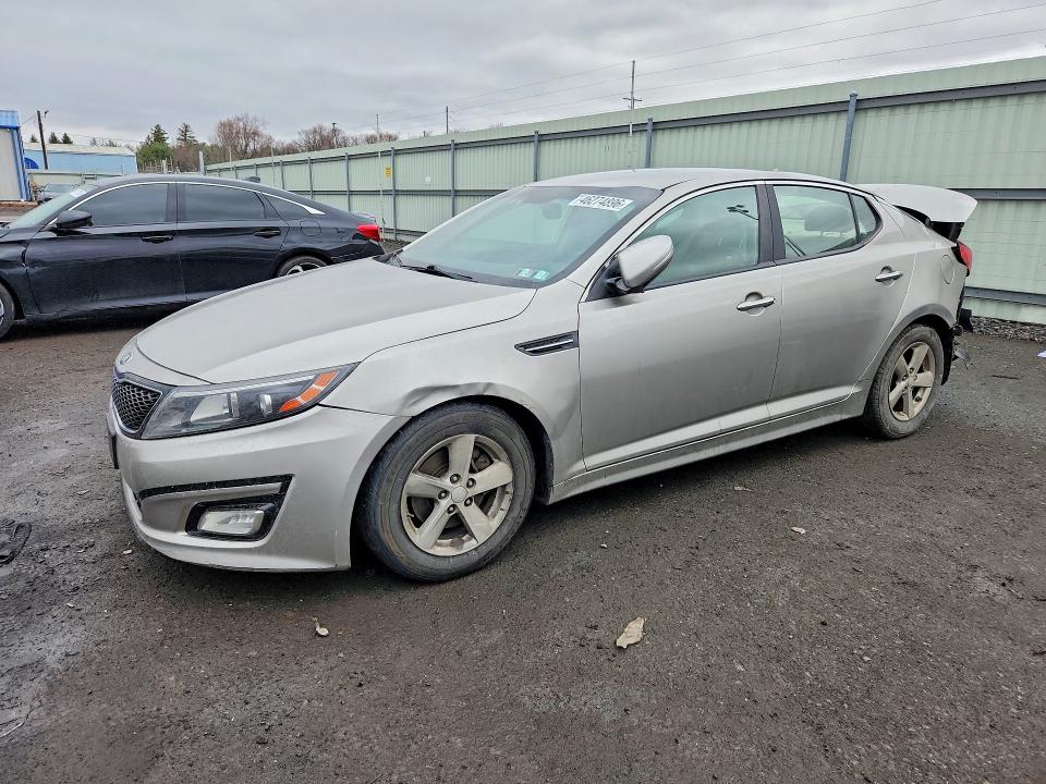 2015 KIA OPTIMA — VIN KNAGM4A74F5584045