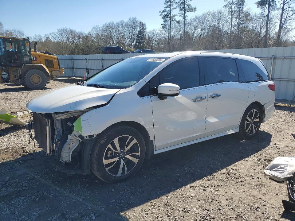 2018 HONDA ODYSSEY — VIN 5FNRL6H96JB018669