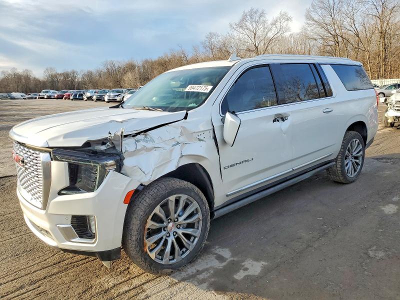 2021 GMC YUKON XL — VIN 1GKS2JKL1MR311717
