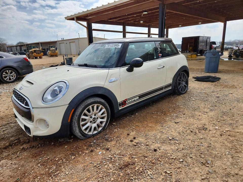 2015 MINI COOPER — VIN WMWXP7C53F2A59471