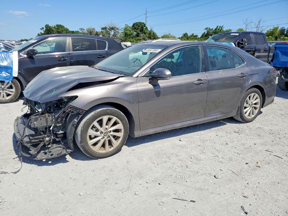 2024 TOYOTA CAMRY — VIN 4T1C11AK4RU882274