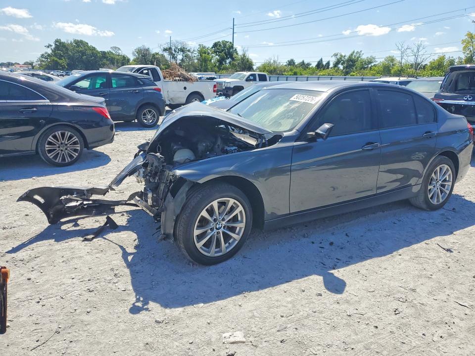 2017 BMW 320 — VIN WBA8E1G3XHNU18166