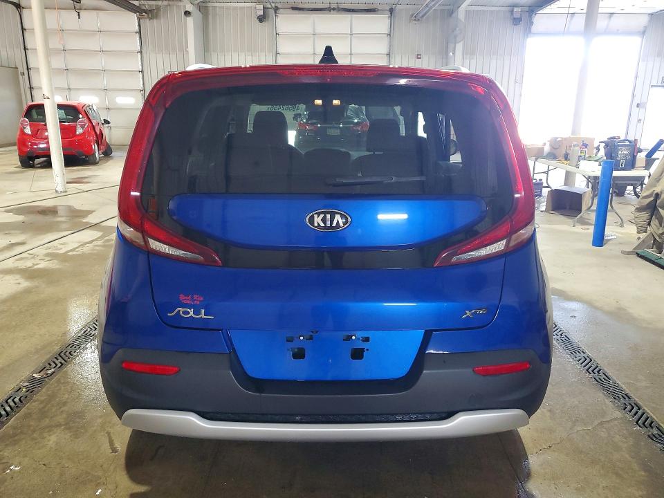 KNDJ23AU5M7128829