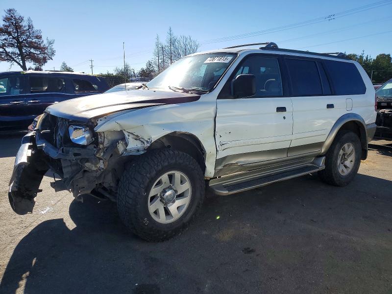 2000 MITSUBISHI MONTERO SP — VIN JA4LS31H7YP808971
