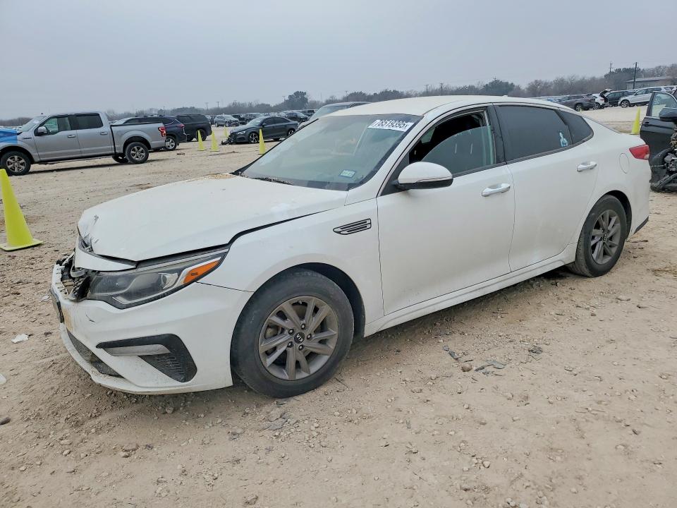 2020 KIA OPTIMA — VIN 5XXGT4L32LG380464