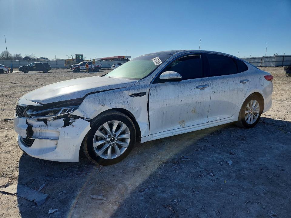 2018 KIA OPTIMA — VIN 5XXGU4L37JG232322