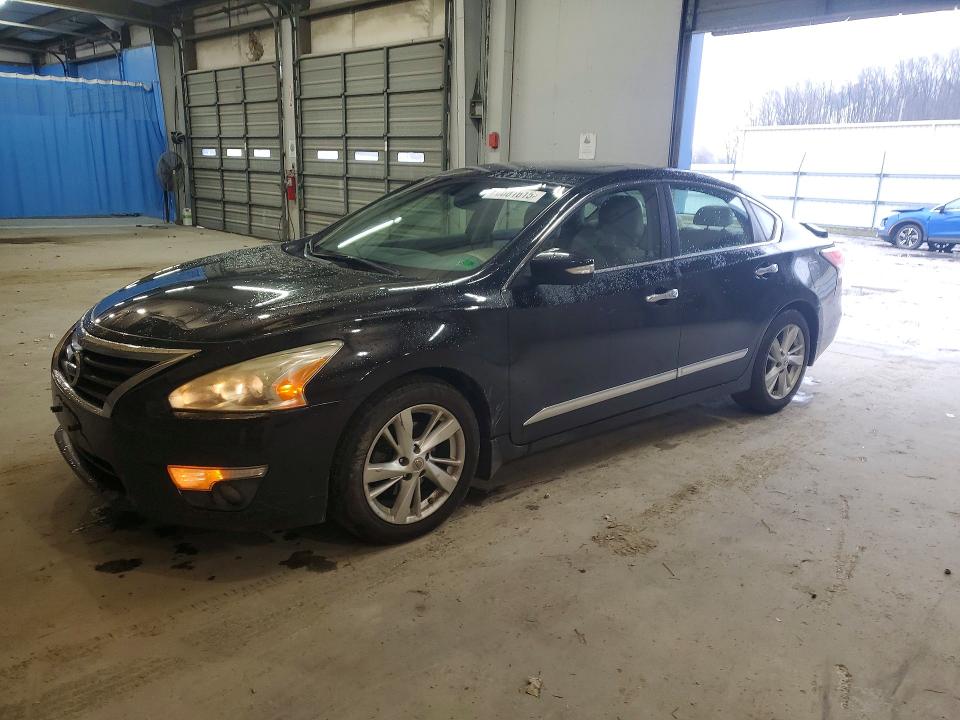 2015 NISSAN ALTIMA — VIN 1N4AL3AP3FN301680