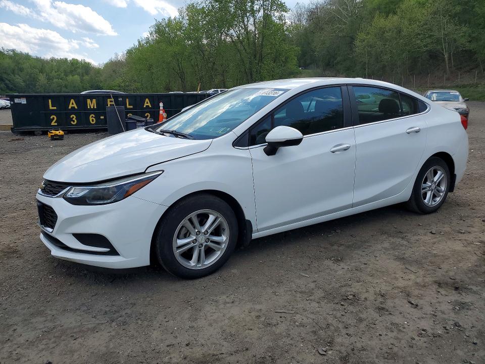 2018 CHEVROLET CRUZE — VIN 1G1BE5SM2J7161331