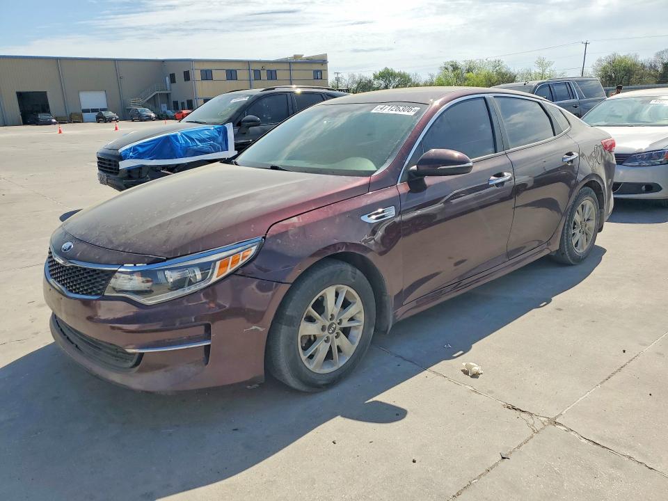2016 KIA OPTIMA — VIN 5XXGT4L31GG115752