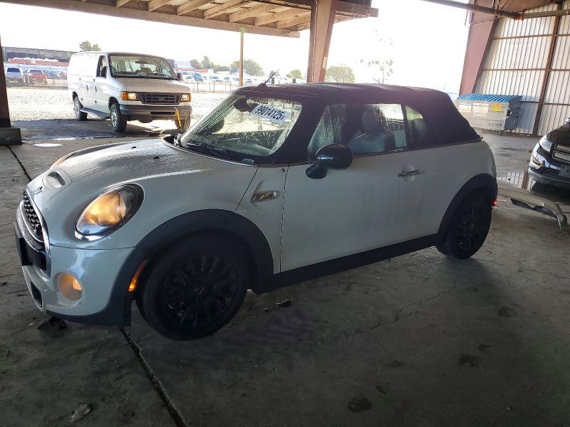 2017 MINI COOPER — VIN WMWWG9C53H3C22947