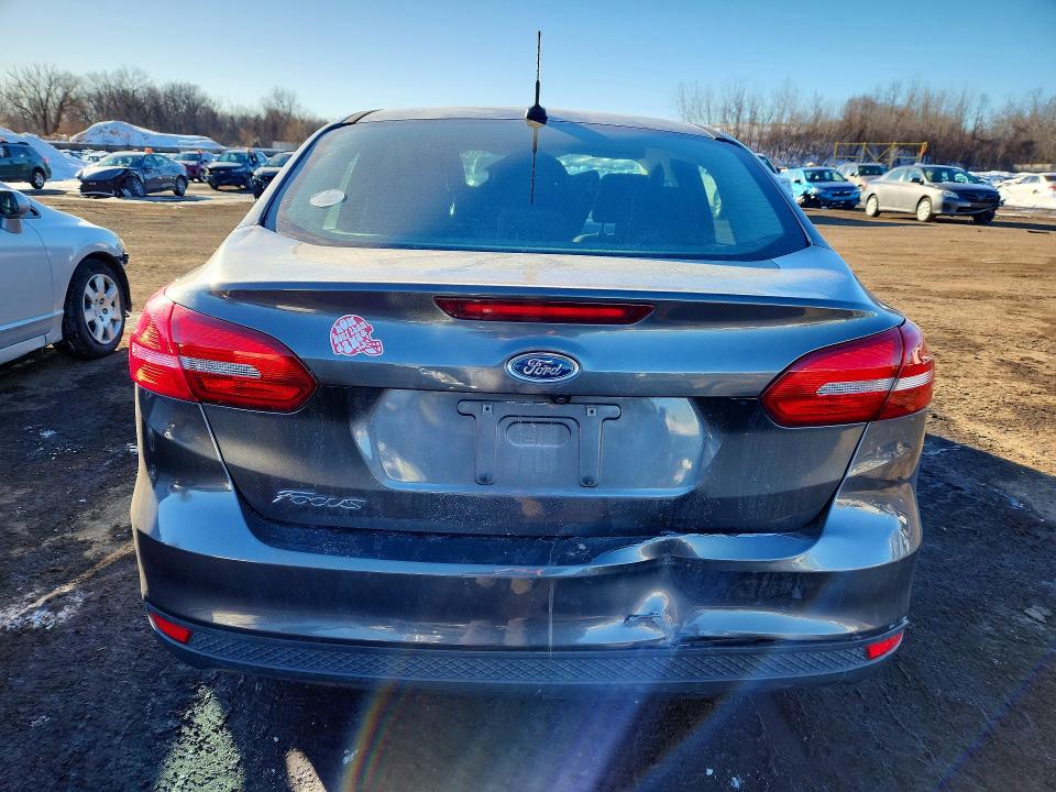 1FADP3E27GL304188