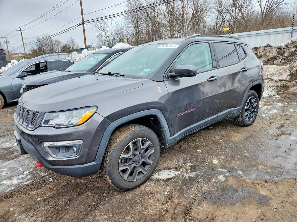 2019 JEEP COMPASS — VIN 3C4NJDDB7KT721525