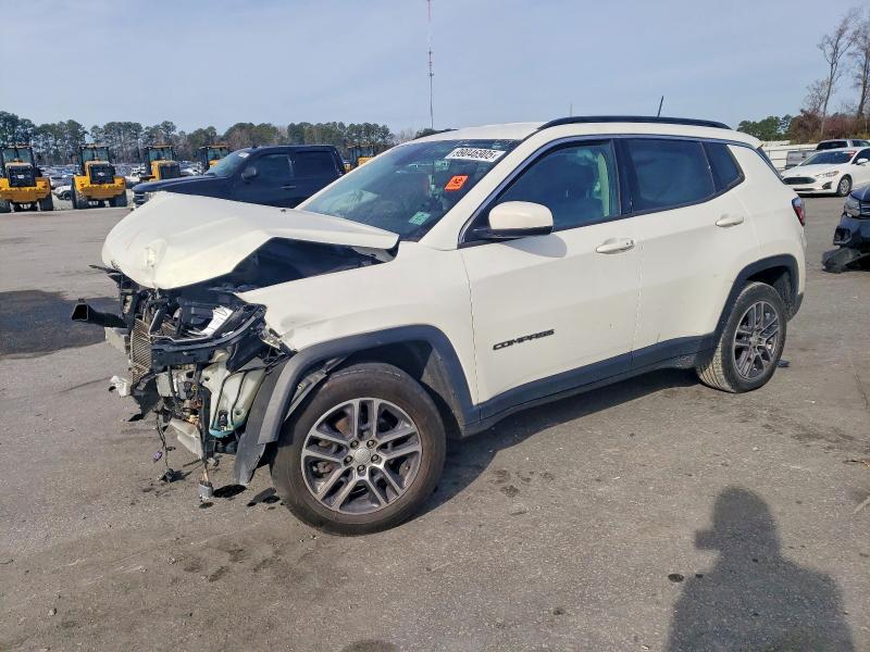 2017 JEEP COMPASS — VIN 3C4NJCBB6HT611412
