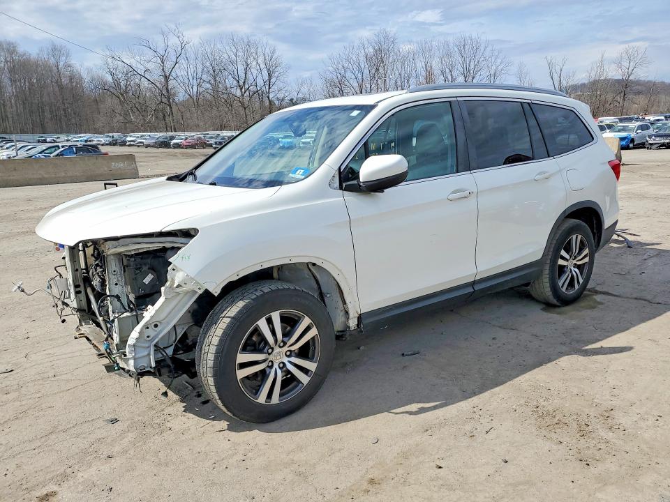 2016 HONDA PILOT — VIN 5FNYF6H50GB065916