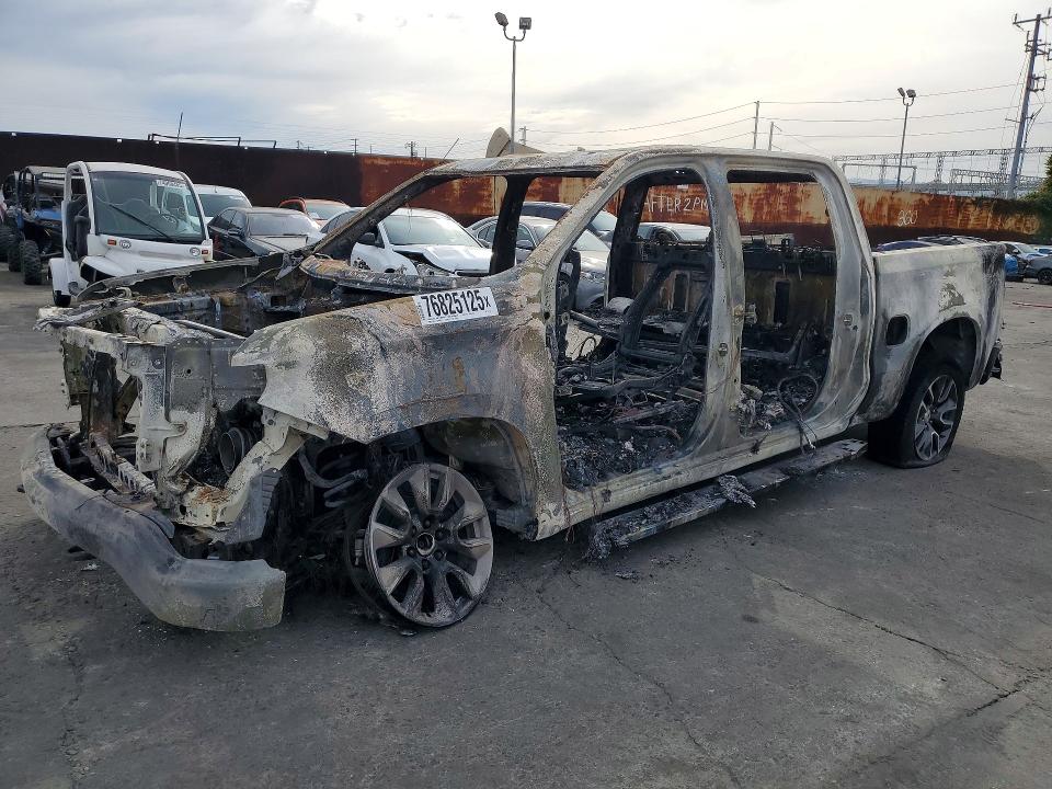 2022 CHEVROLET SILVERADO — VIN 2GCUDEED3N1515780