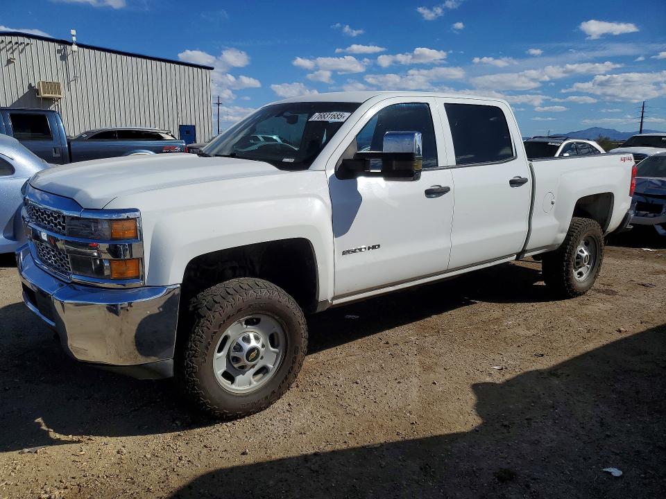 2019 CHEVROLET SILVERADO — VIN 1GC1KREG4KF186845