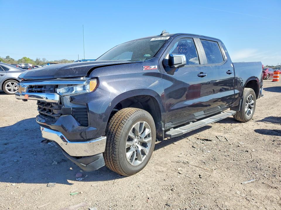 2024 CHEVROLET SILVERADO — VIN 2GCUDDED0R1137529