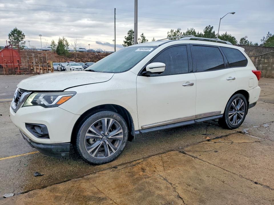 2017 NISSAN PATHFINDER — VIN 5N1DR2MM6HC673753