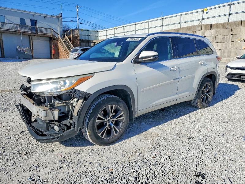 2016 TOYOTA HIGHLANDER — VIN 5TDJKRFH2GS295710